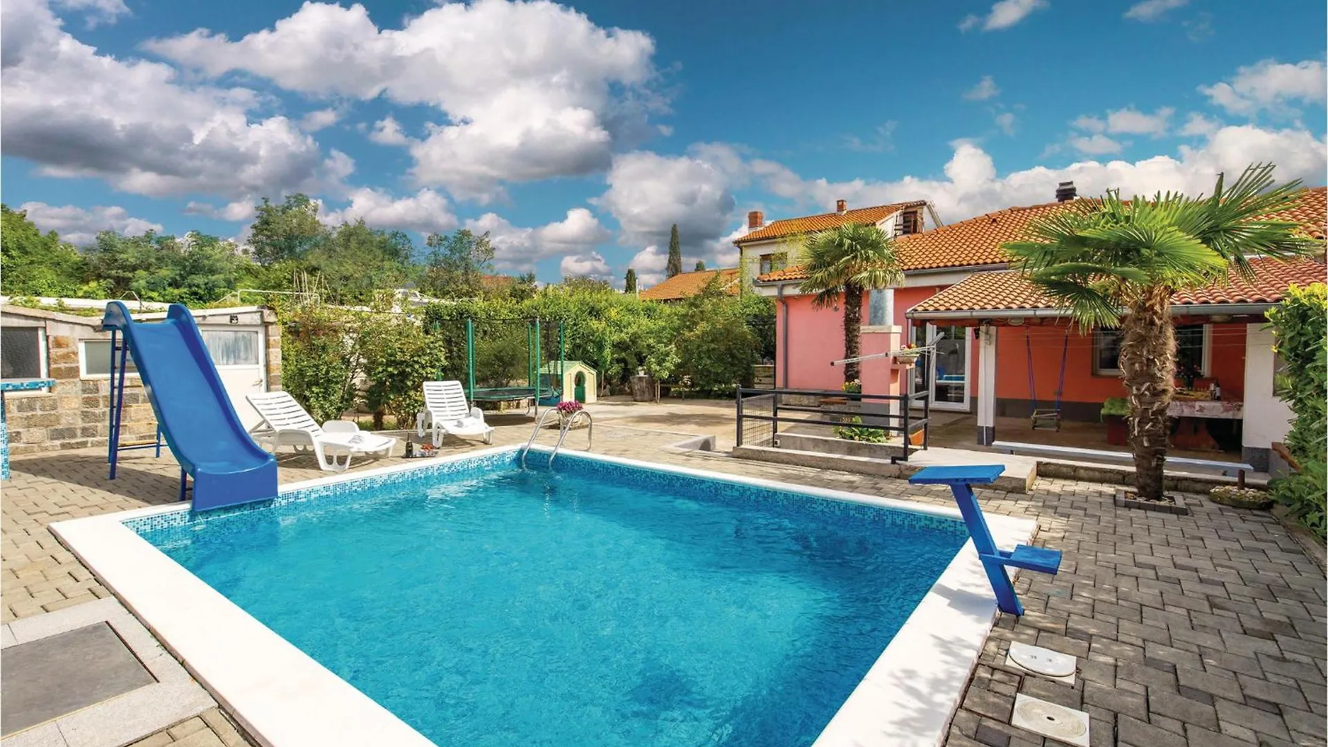 2 Bedroom Amazing Home In Rijeka